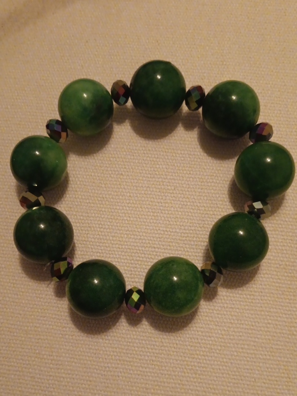 Green Jade Bead Stretch Bracelet
